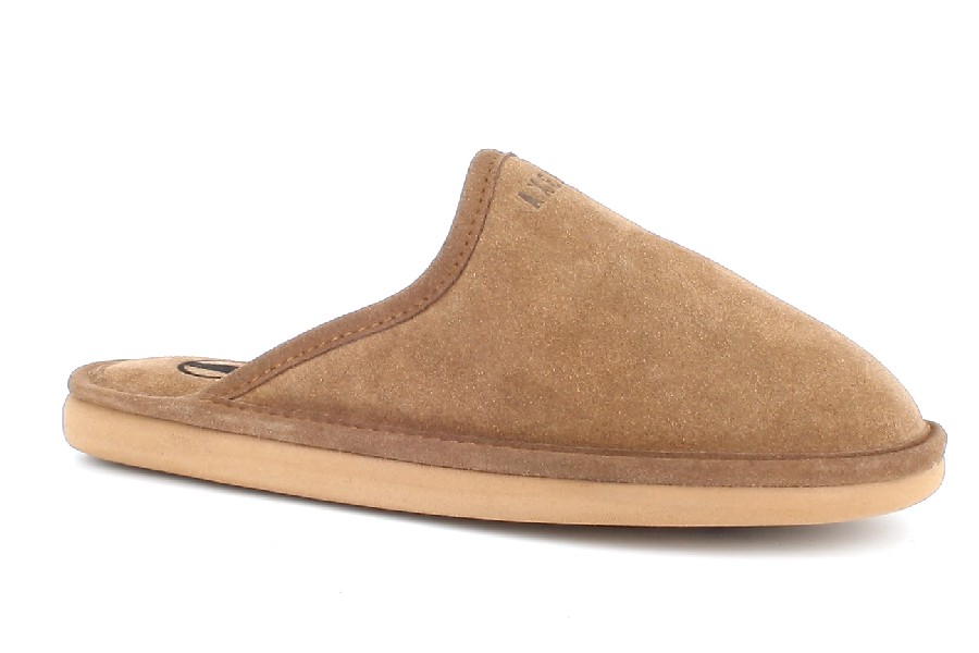 Axelda footwear