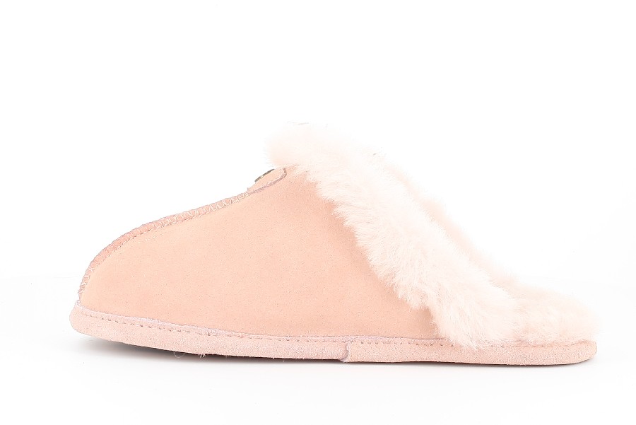 Axelda footwear
