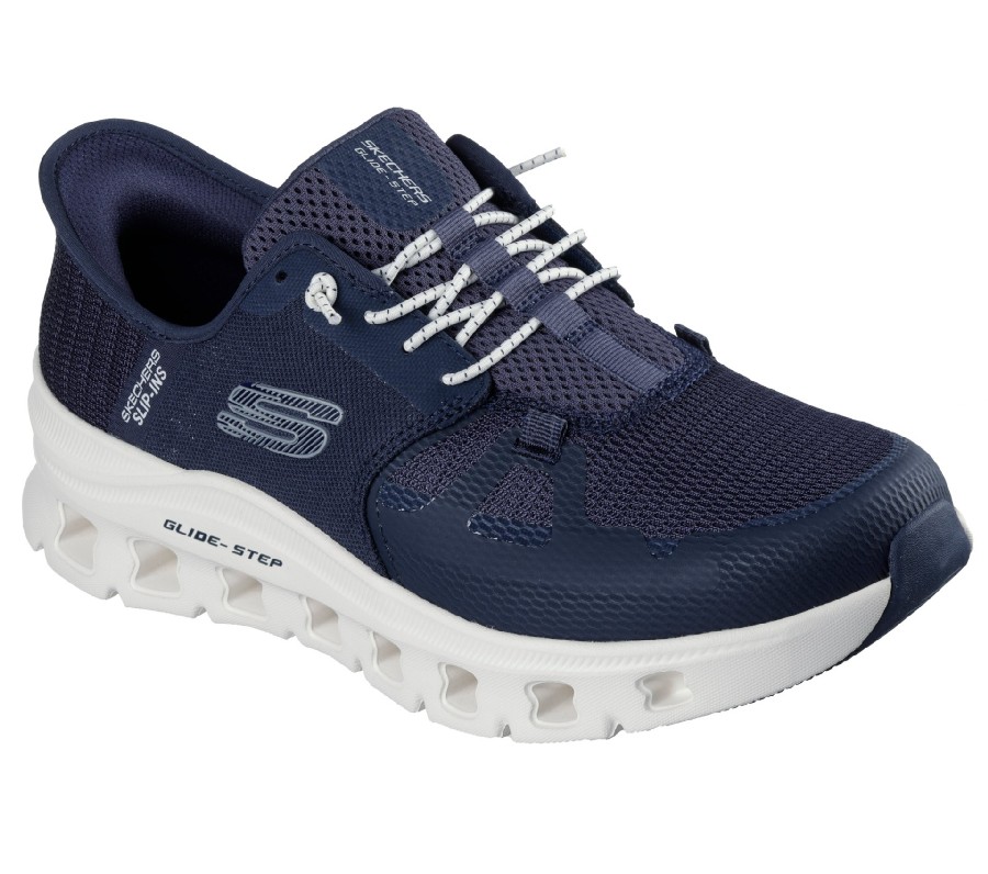 Skechers
