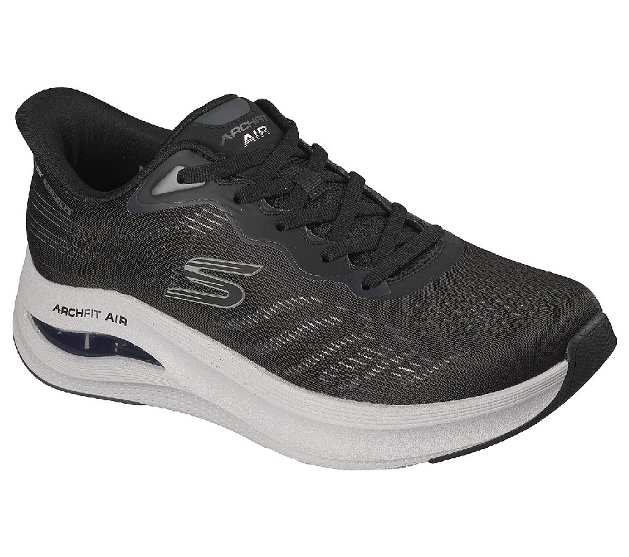 SKECHERS