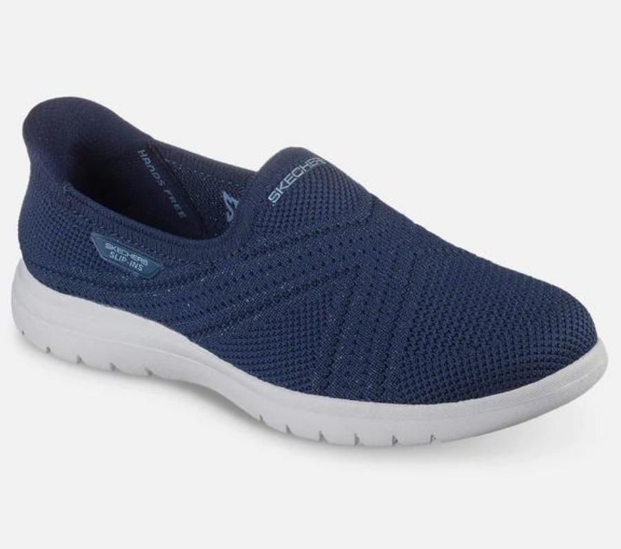 Skechers