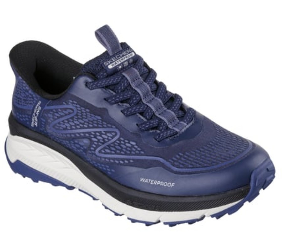 Skechers